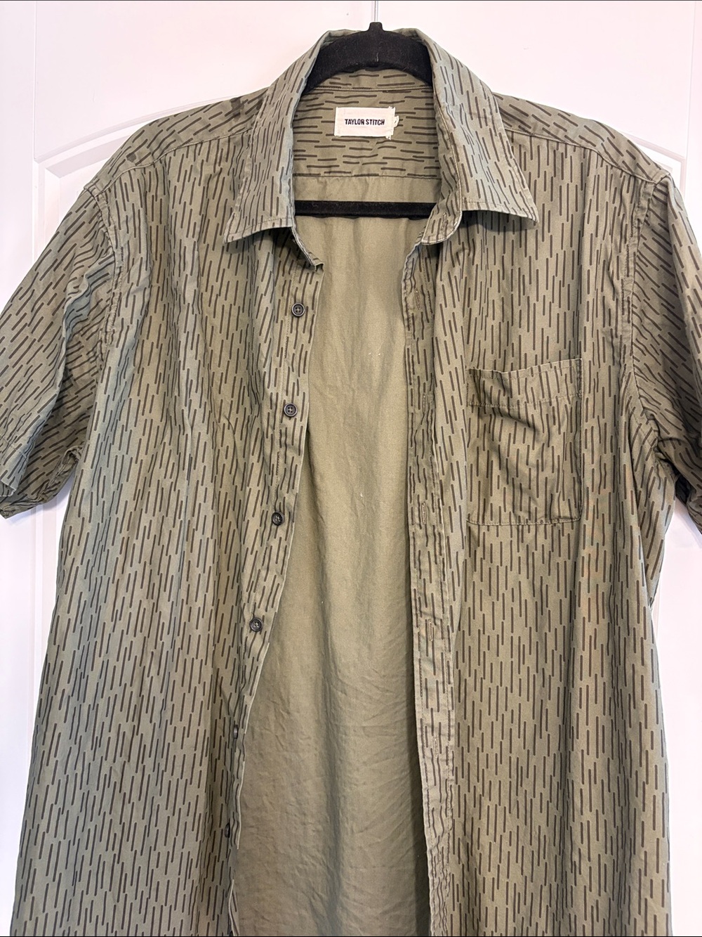 Men's Taylor Stitch The Point Shirt in Rain Drop Camo